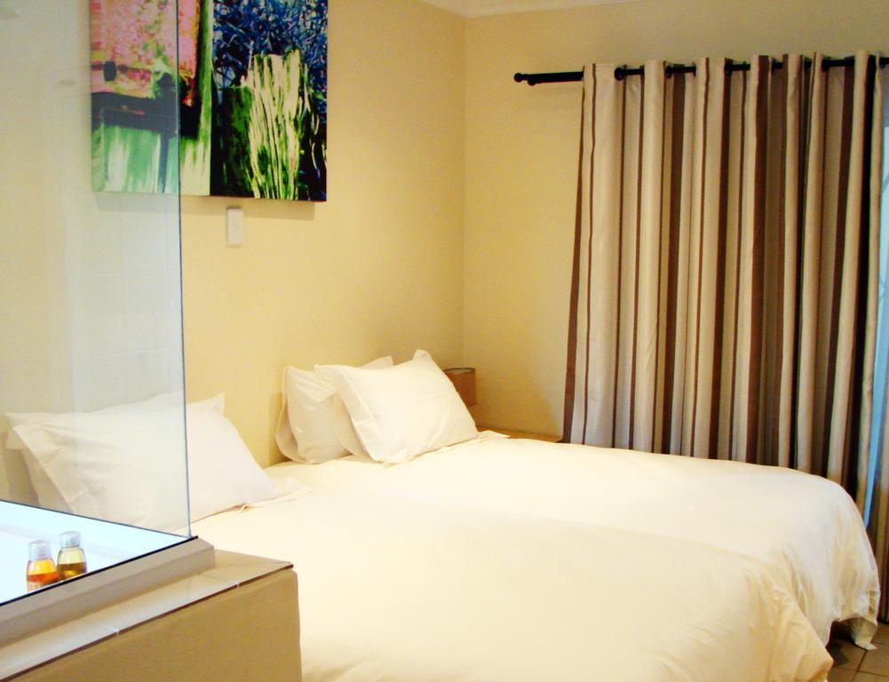 17 On 13Th Guest House Edenvale Esterno foto